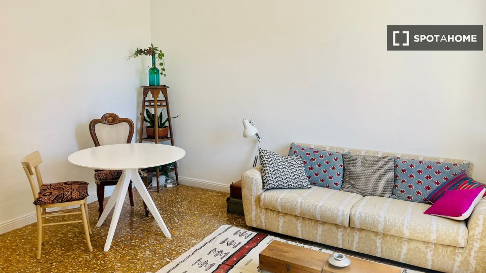 Double room Rome, 2 beds, 70m² — photo 7