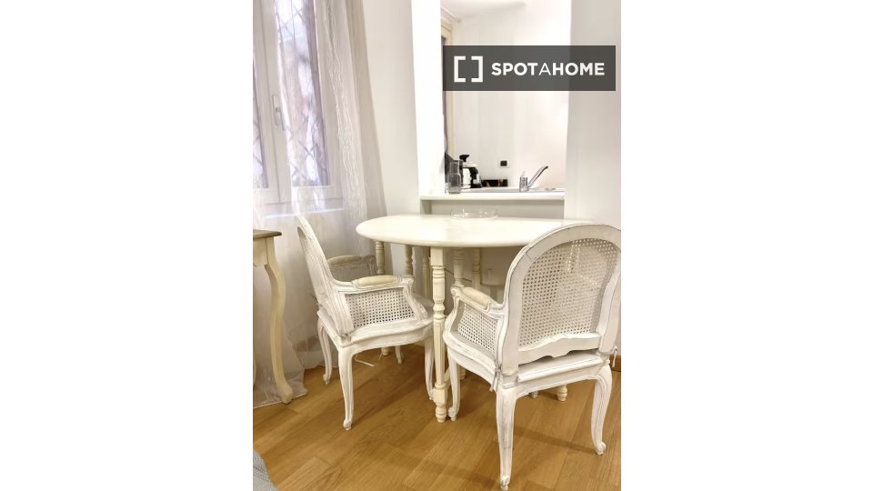 Apartment mono Milan, 52m² — photo 1