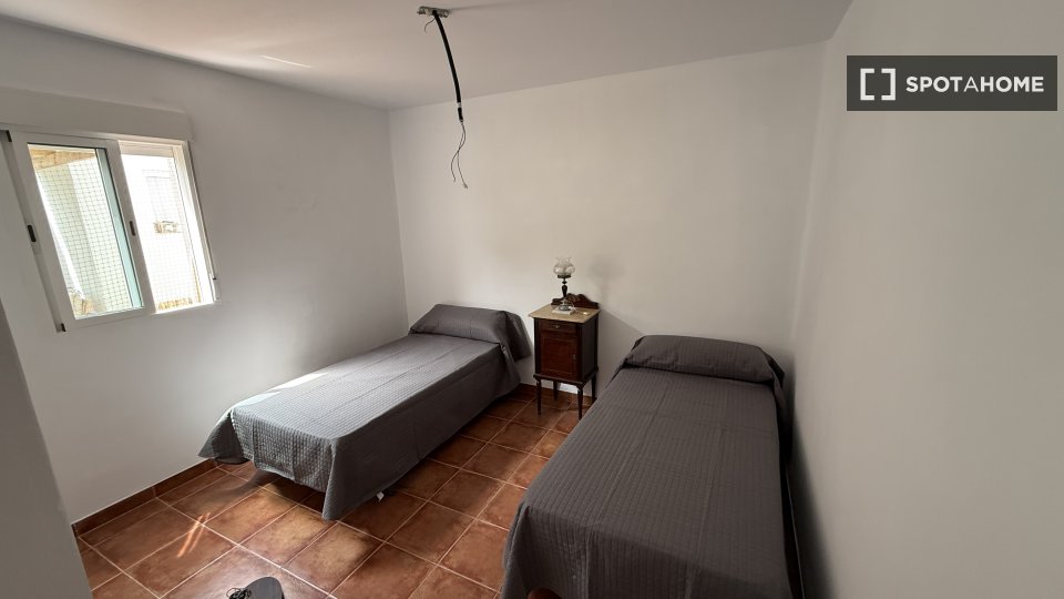 Apartment Valencia, 3 beds, 90m² — photo 4