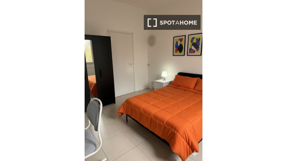 Double room Milan, 3 beds — photo 4