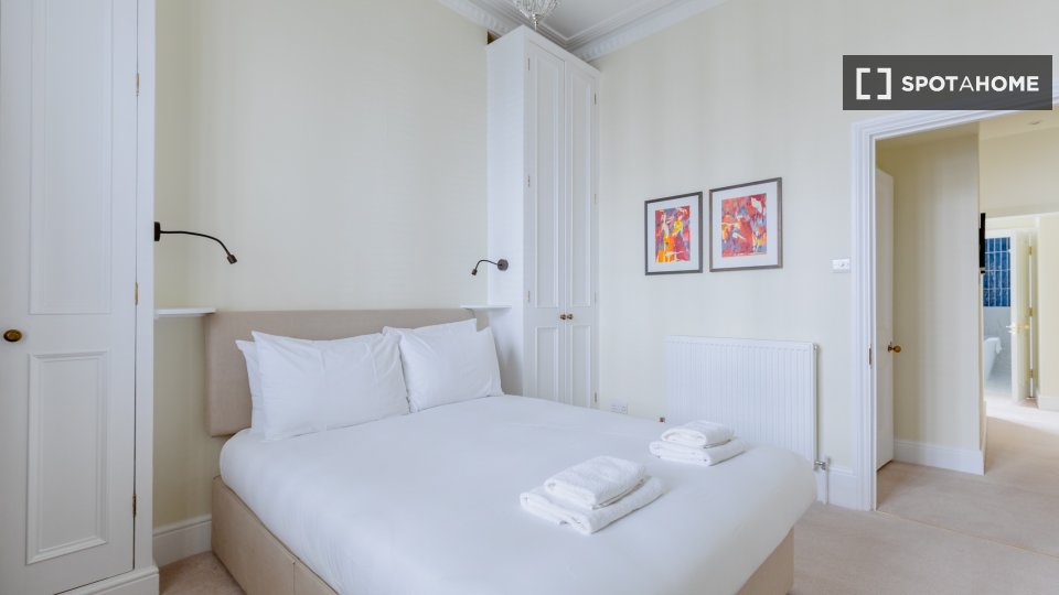 Apartment London, 2 beds — photo 10