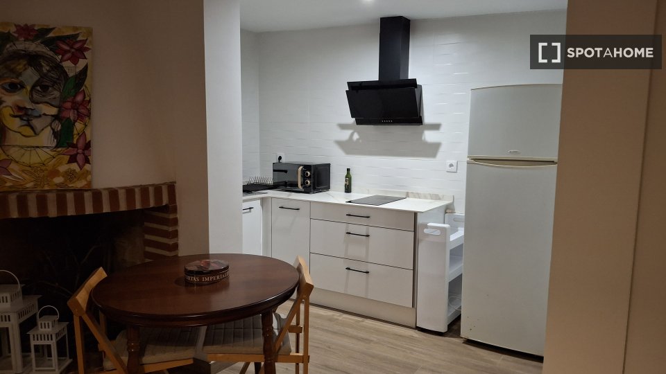 Apartment Valencia, 1 bed, 40m² — photo 3