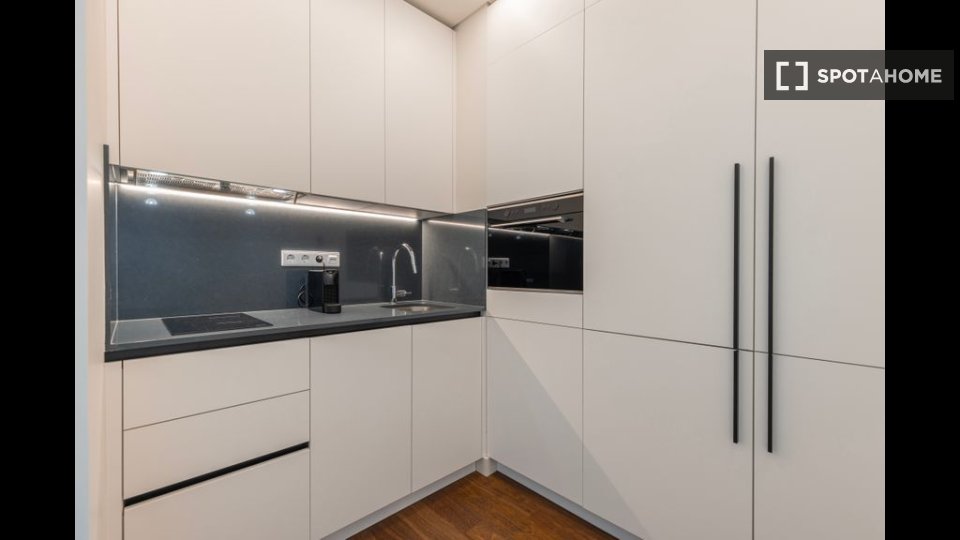 Apartment Lisbon, 1 bed — photo 10