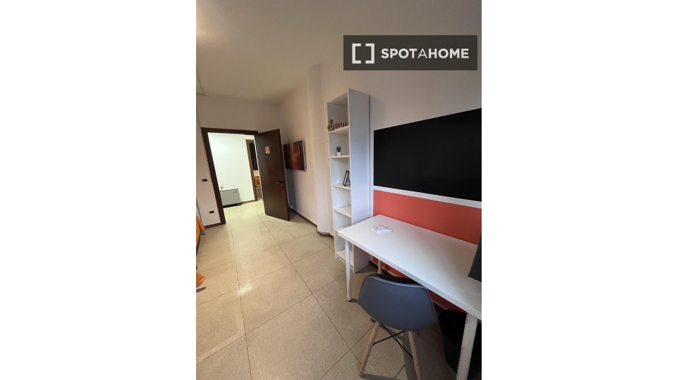 Double room Trento, 13 beds — photo 11