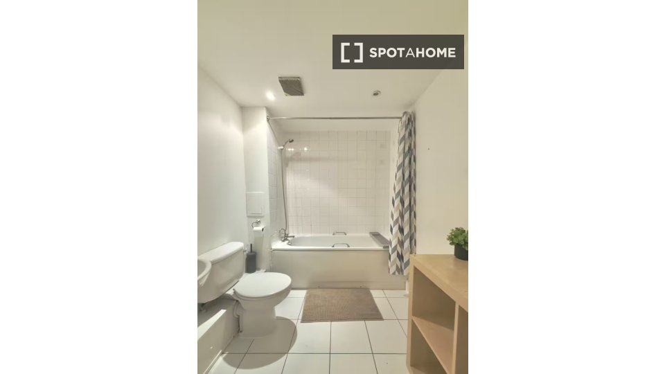 Apartment London, 1 bed — photo 2