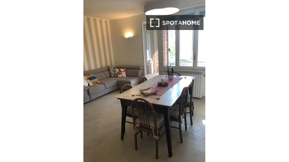 Double room Milan, 2 beds — photo 6