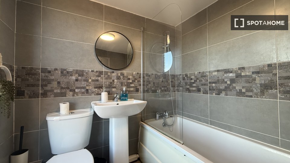 Apartment London, 2 beds, 80m² — photo 3