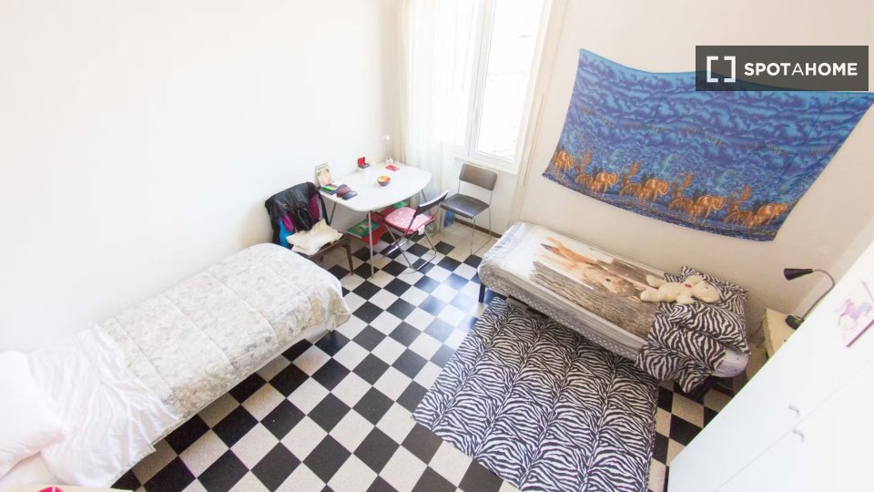 Double room Milan, 2 beds — photo 2