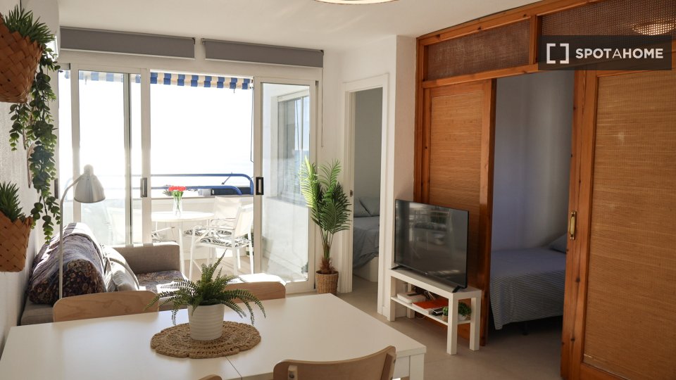 Apartment Valencia, 2 beds, 50m² — photo 6
