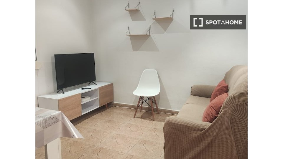Apartment Barcelona, 2 beds, 50m² — photo 3