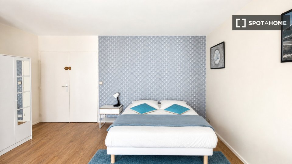 Chambre double Paris, 4 chambres — photo 32
