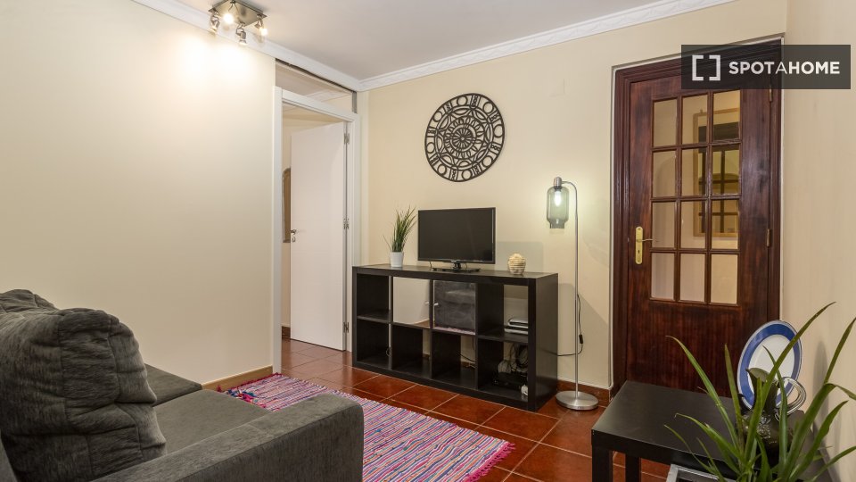 Double room Lisbon, 4 beds, 80m² — photo 5