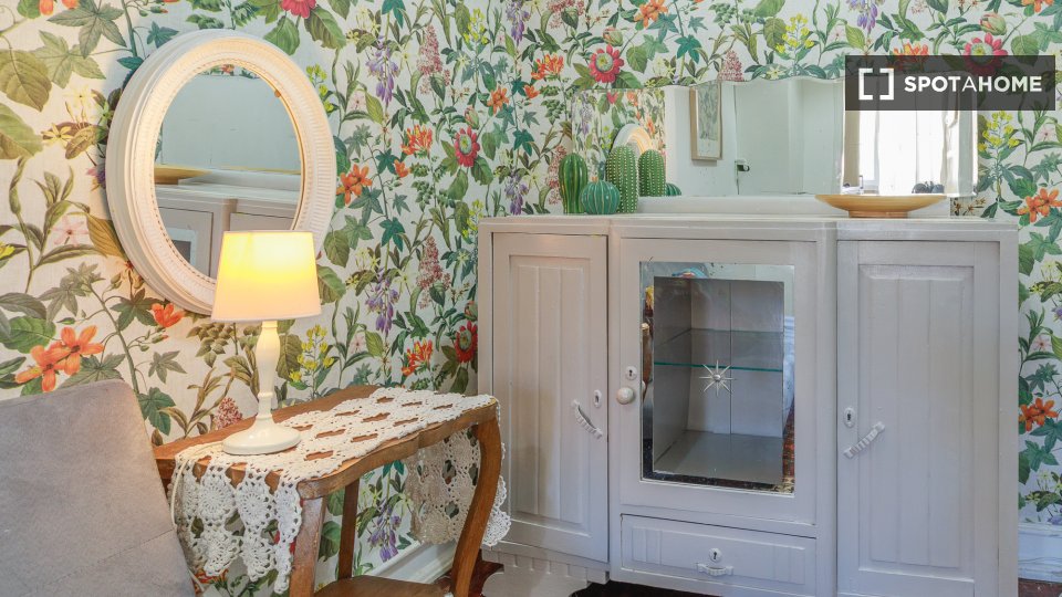 Apartment mono Lisbon — photo 11