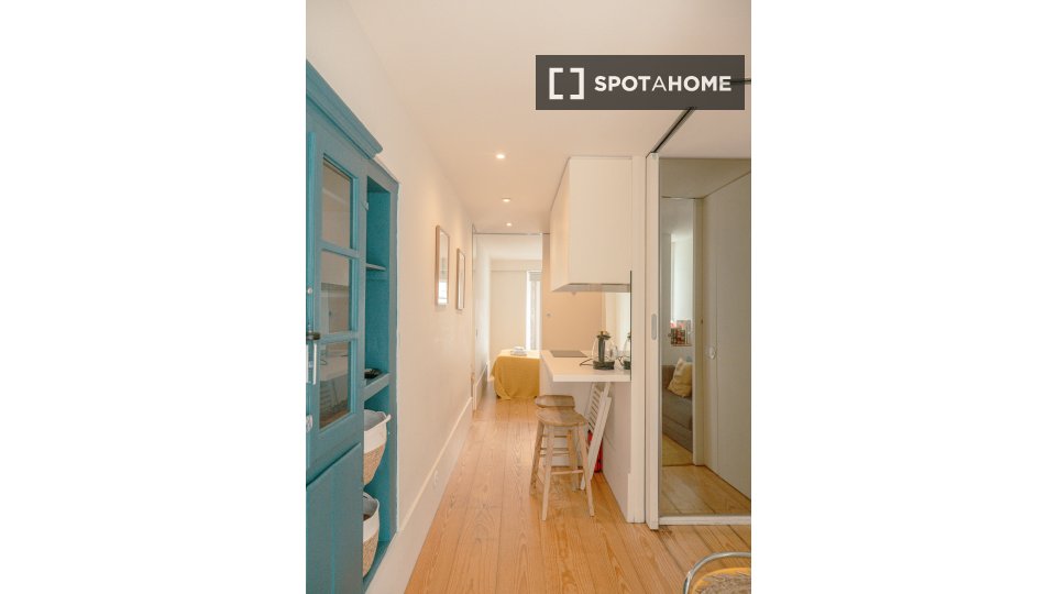 Apartment Lisbon, 1 bed, 78m² — photo 15