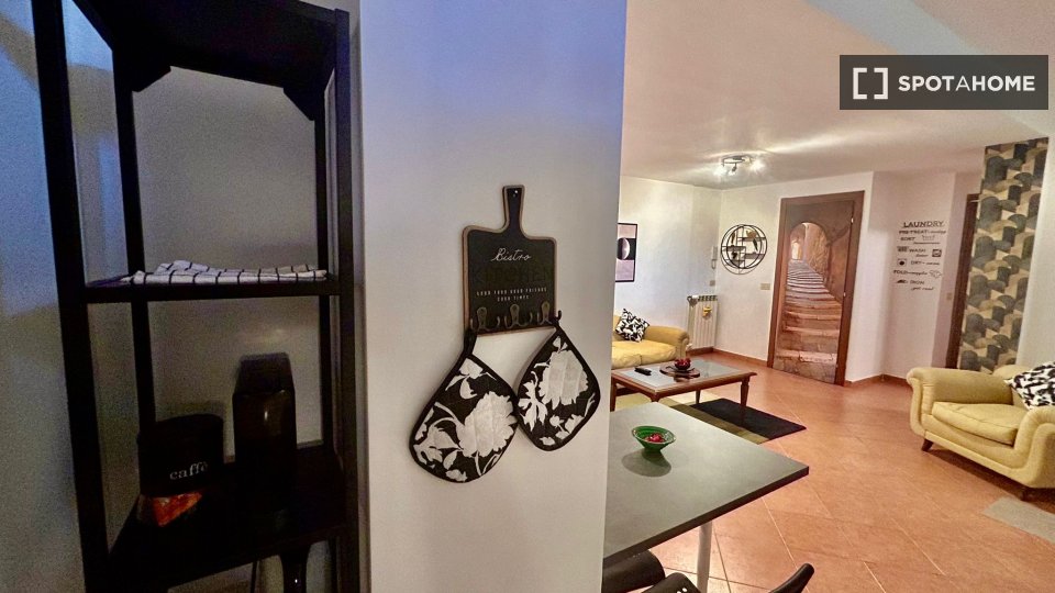 Apartment Rome, 1 bed — photo 1