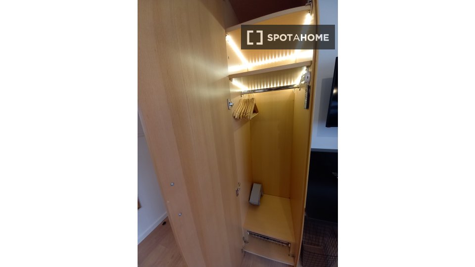 Apartment mono Cologne, 18m² — photo 13
