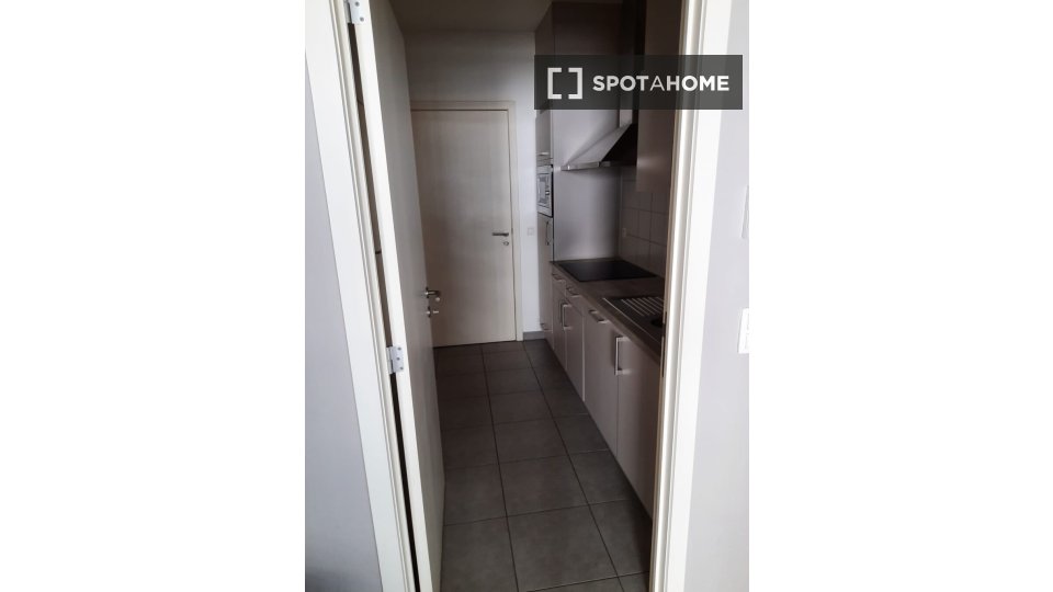 Apartment mono Brussels — photo 1