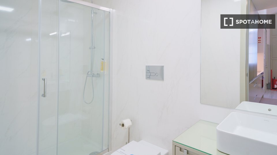 Apartment Porto, 1 bed, 36m² — photo 6