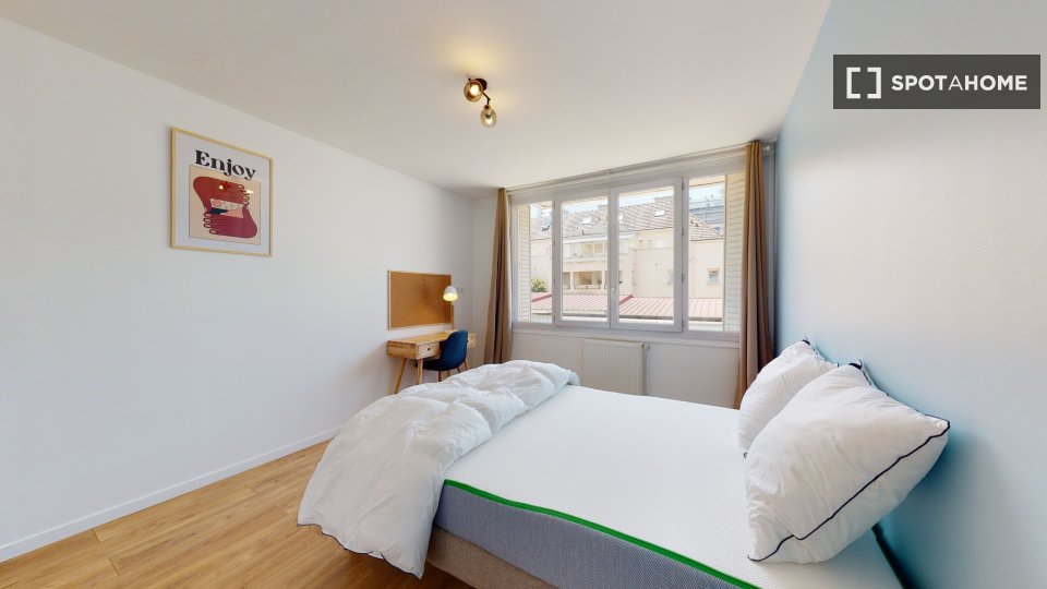 Double room Paris, 4 beds — photo 17
