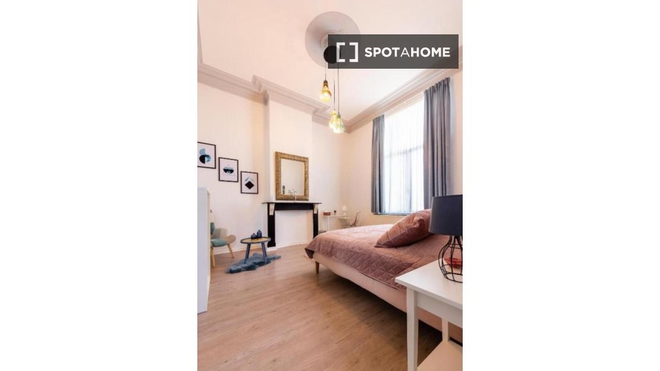 Apartment Brussels, 4 beds — photo 4