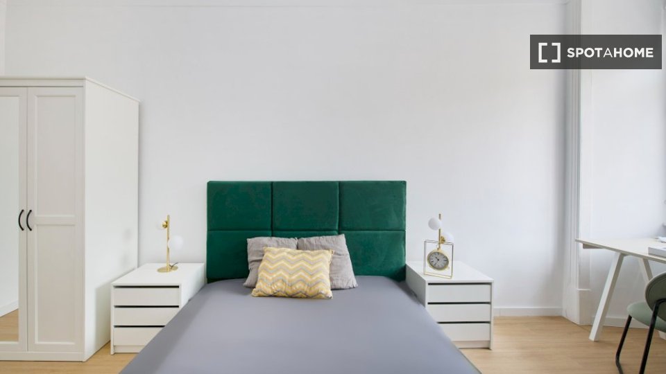 Double room Lisbon, 7 beds — photo 7