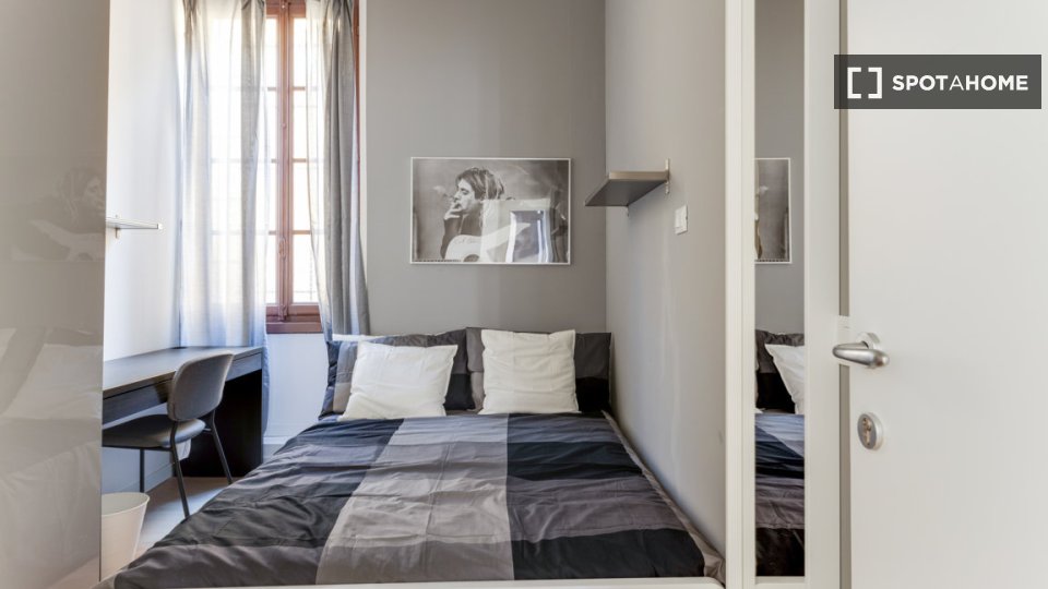Double room Milan, 9 beds, 182m² — photo 10