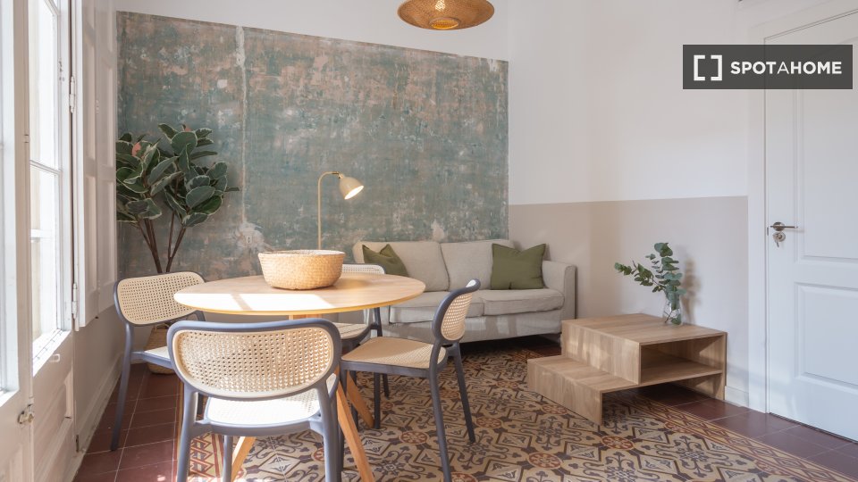 Double room Barcelona, 4 beds, 90m² — photo 17