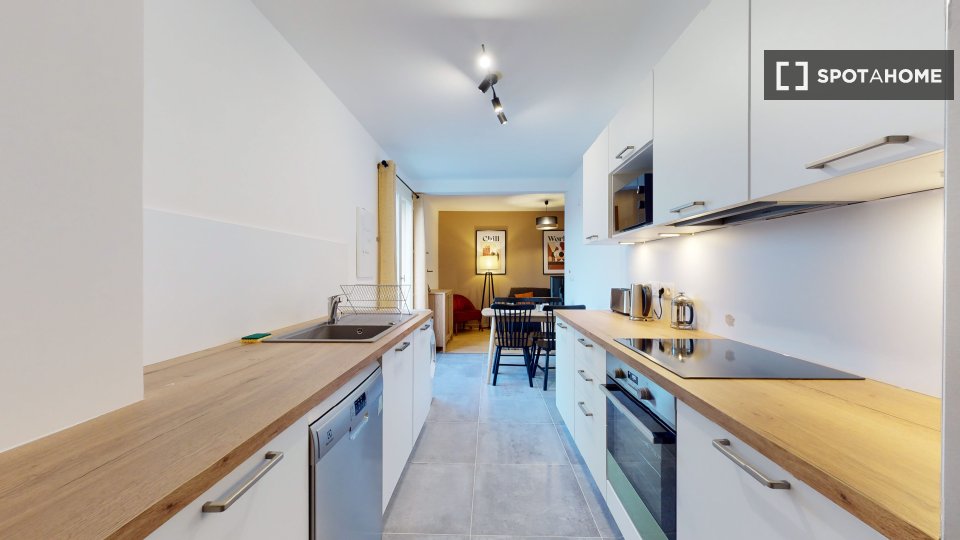 Double room Paris, 12 beds — photo 17