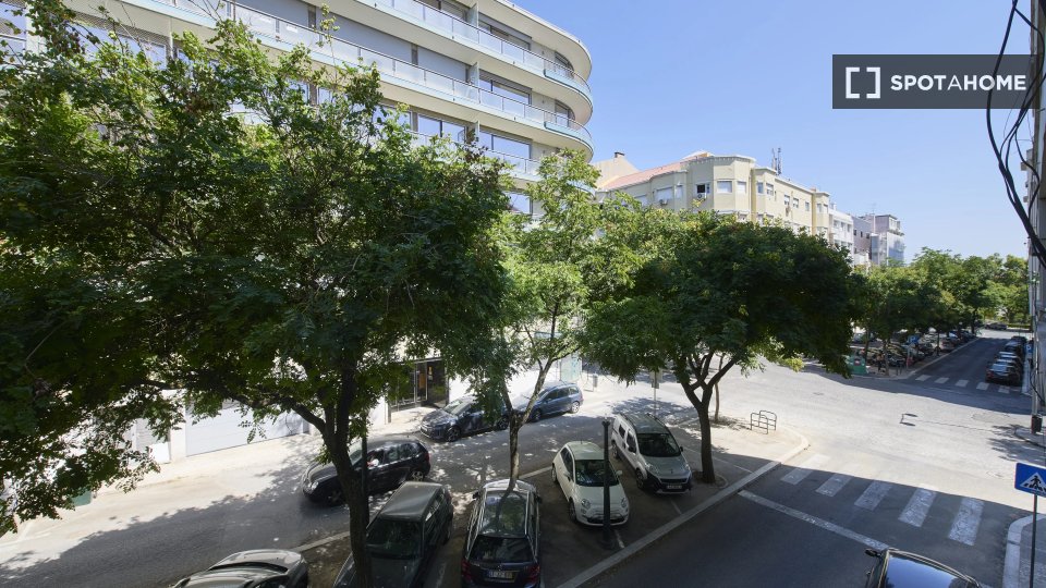 Double room Lisbon, 10 beds — photo 15