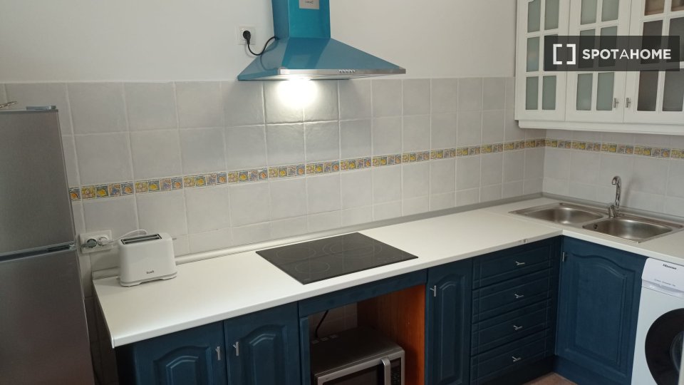 Double room Santa_Cruz_De_Tenerife, 2 beds, 60m² — photo 8