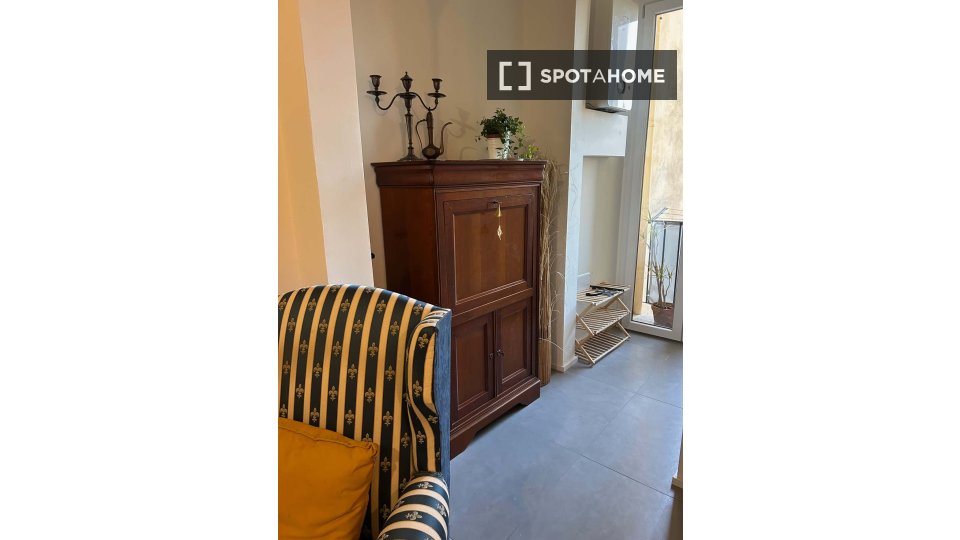 Appartamento con 1 camera da letto in affitto a Santa Croce, Firenze - in Florence
