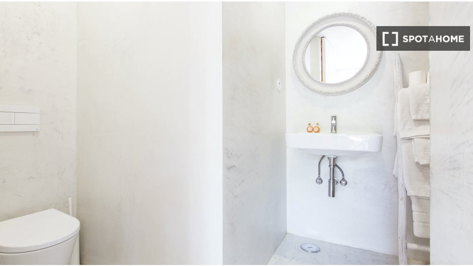 Apartment mono Lisbon, 30m² — photo 1