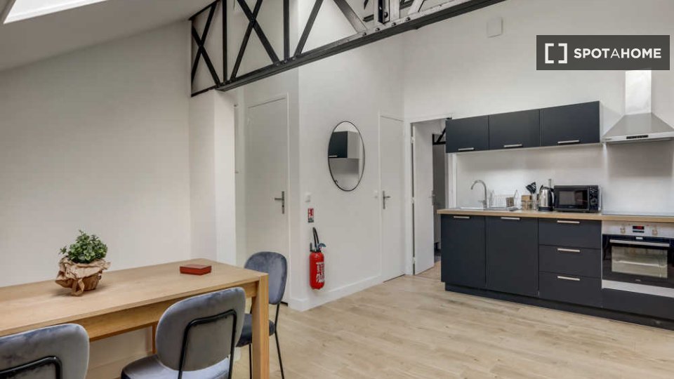 Double room Lille, 4 beds, 80m² — photo 3