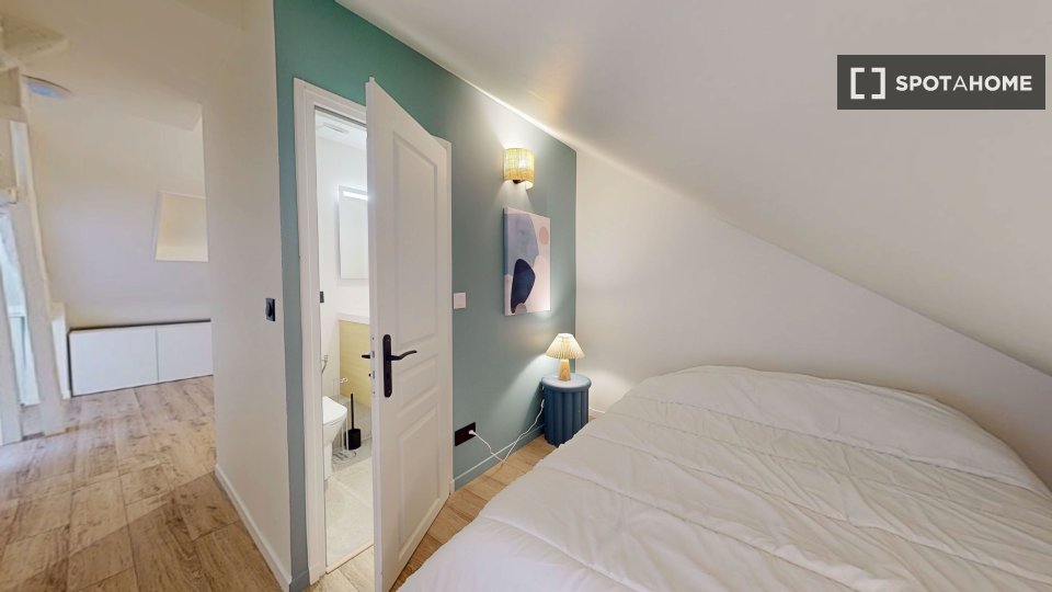 Double room Paris, 15 beds — photo 8