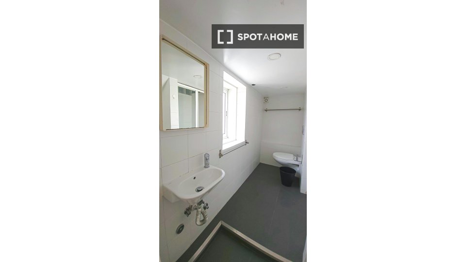 Double room Porto, 20 beds — photo 16