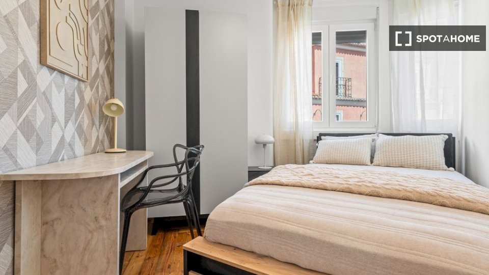Double room Lisbon, 8 beds — photo 7