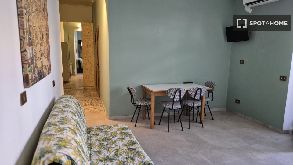Apartment Rome, 1 bed, 47m² — photo 2
