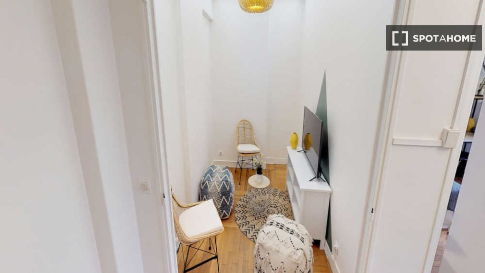 Double room Paris, 4 beds, 90m² — photo 2