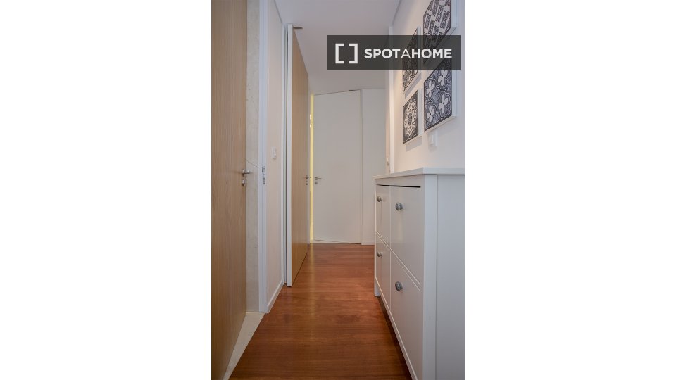 Apartment Porto, 2 beds, 110m² — photo 11