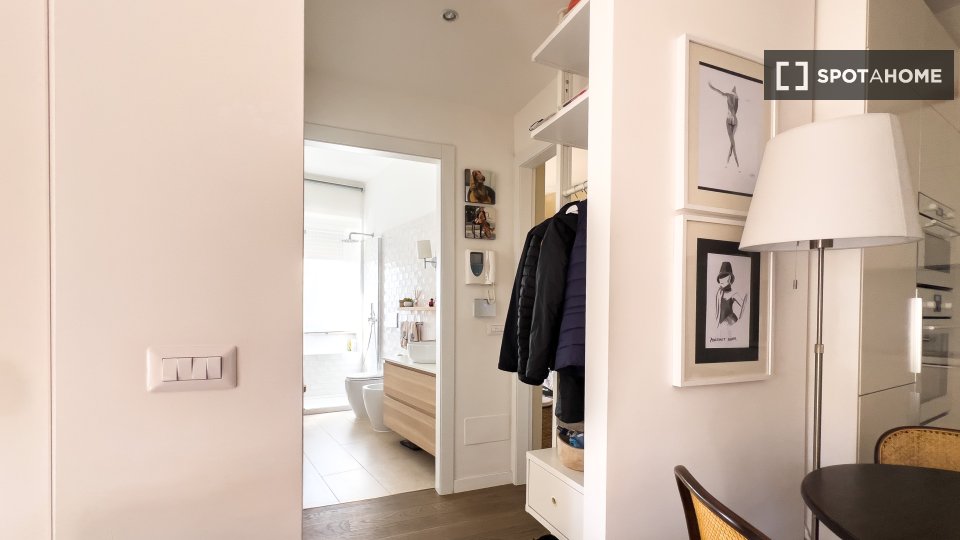 Apartment Milan, 2 beds, 70m² — photo 12