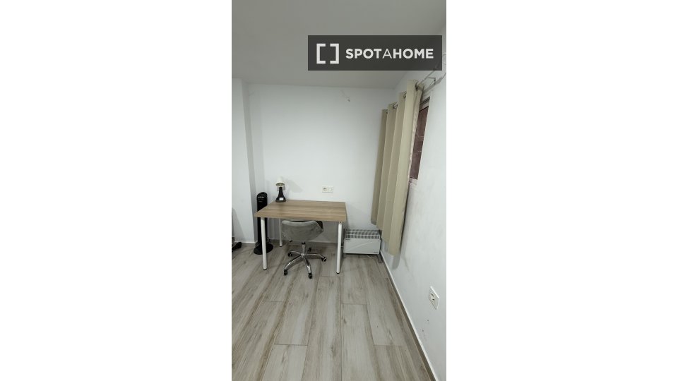 Double room Murcia, 5 beds, 170m² — photo 26