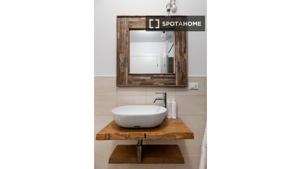 Apartment Bologna, 1 bed — photo 7