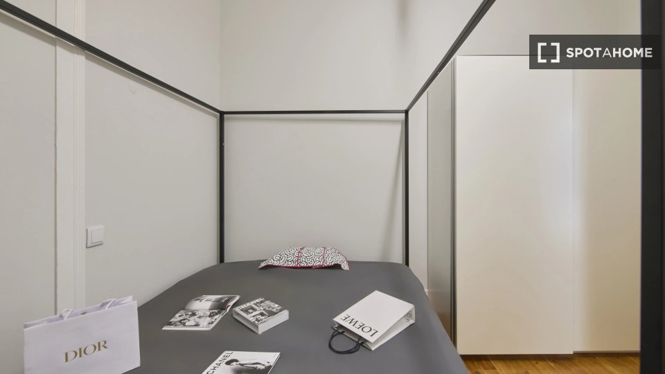 Double room Lisbon, 9 beds — photo 12