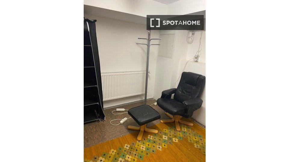 Double room Berlin, 4 beds, 40m² — photo 84