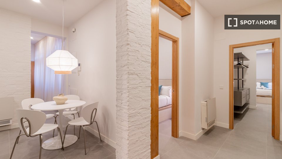 Apartment Madrid, 2 beds — photo 14