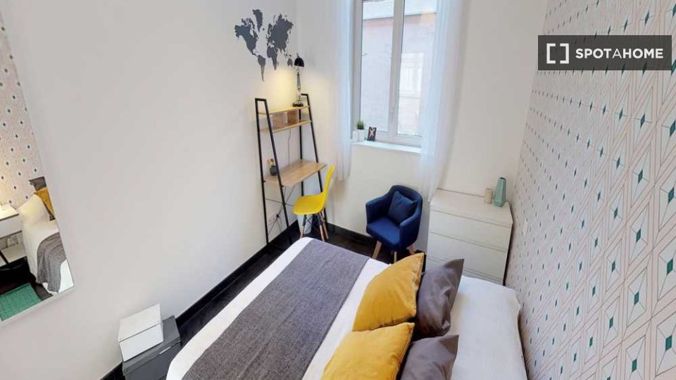 Double room Lille, 5 beds, 110m² — photo 19