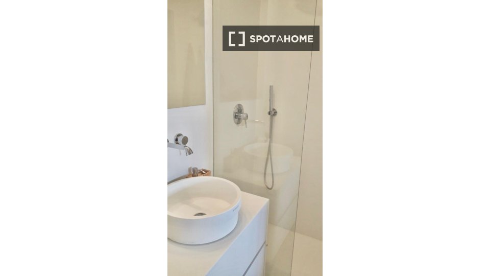 Apartment Barcelona, 2 beds — photo 9