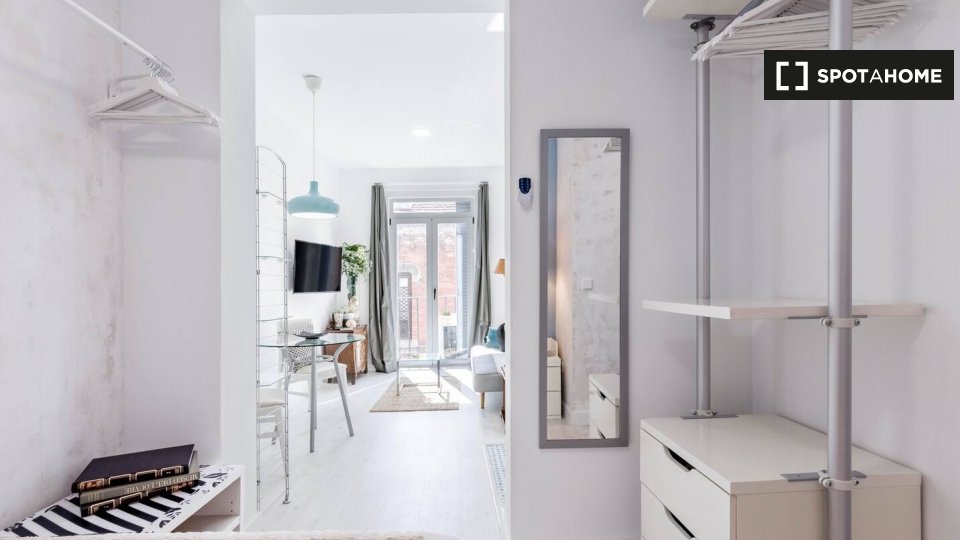 Apartment mono Madrid, 40m² — photo 1