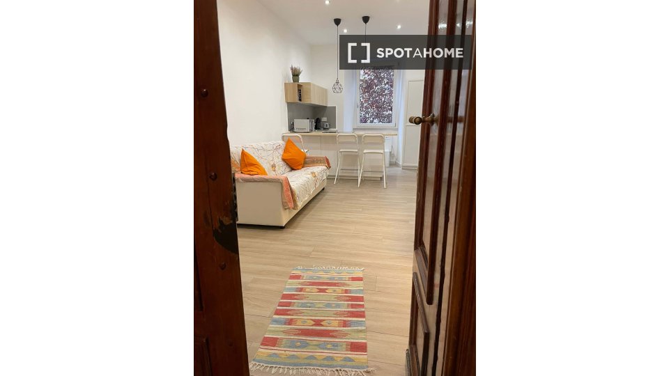 Apartment Rome, 1 bed, 65m² — photo 14