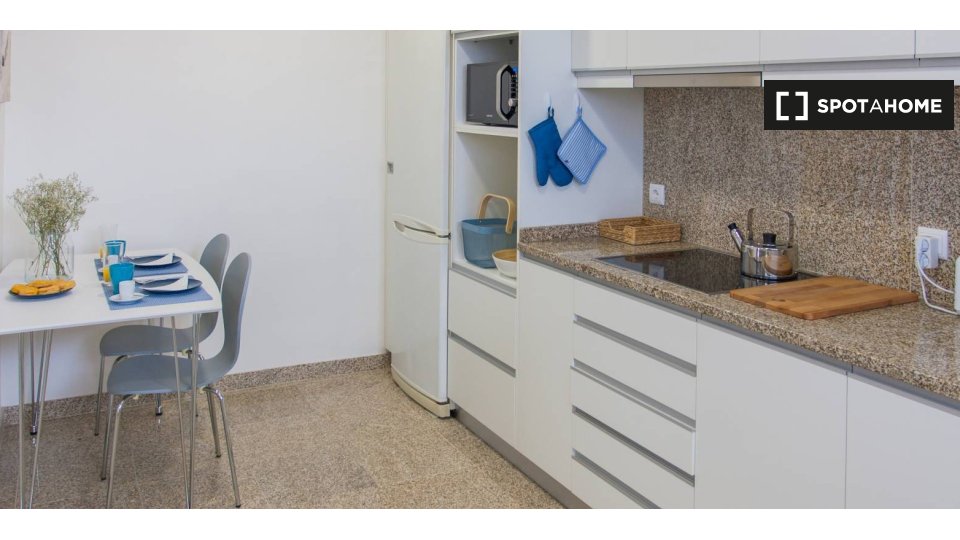 Double room Porto, 5 beds — photo 7